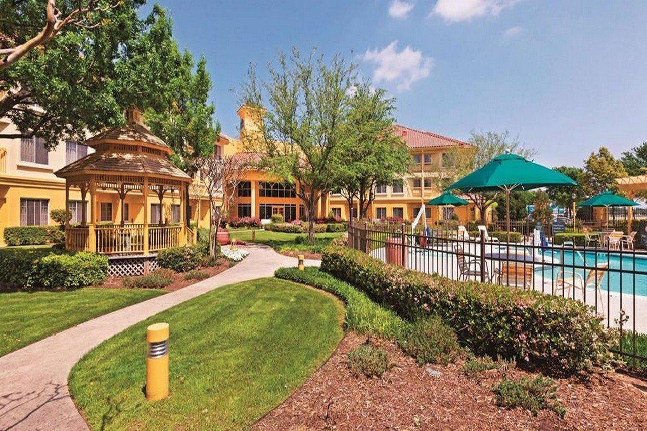La Quinta By Wyndham Dallas Dfw Airport North Ирвинг Экстерьер фото