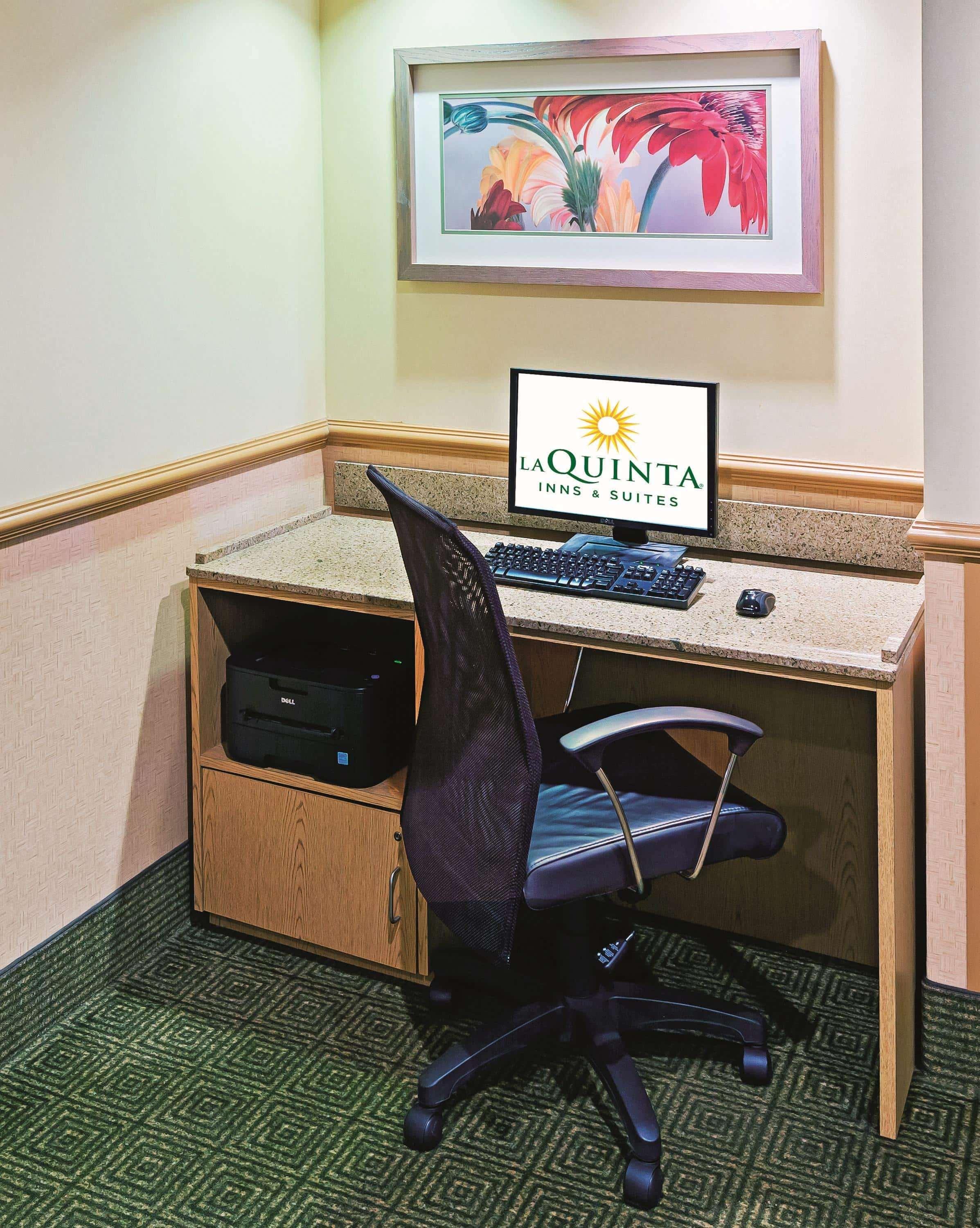 La Quinta By Wyndham Dallas Dfw Airport North Ирвинг Экстерьер фото