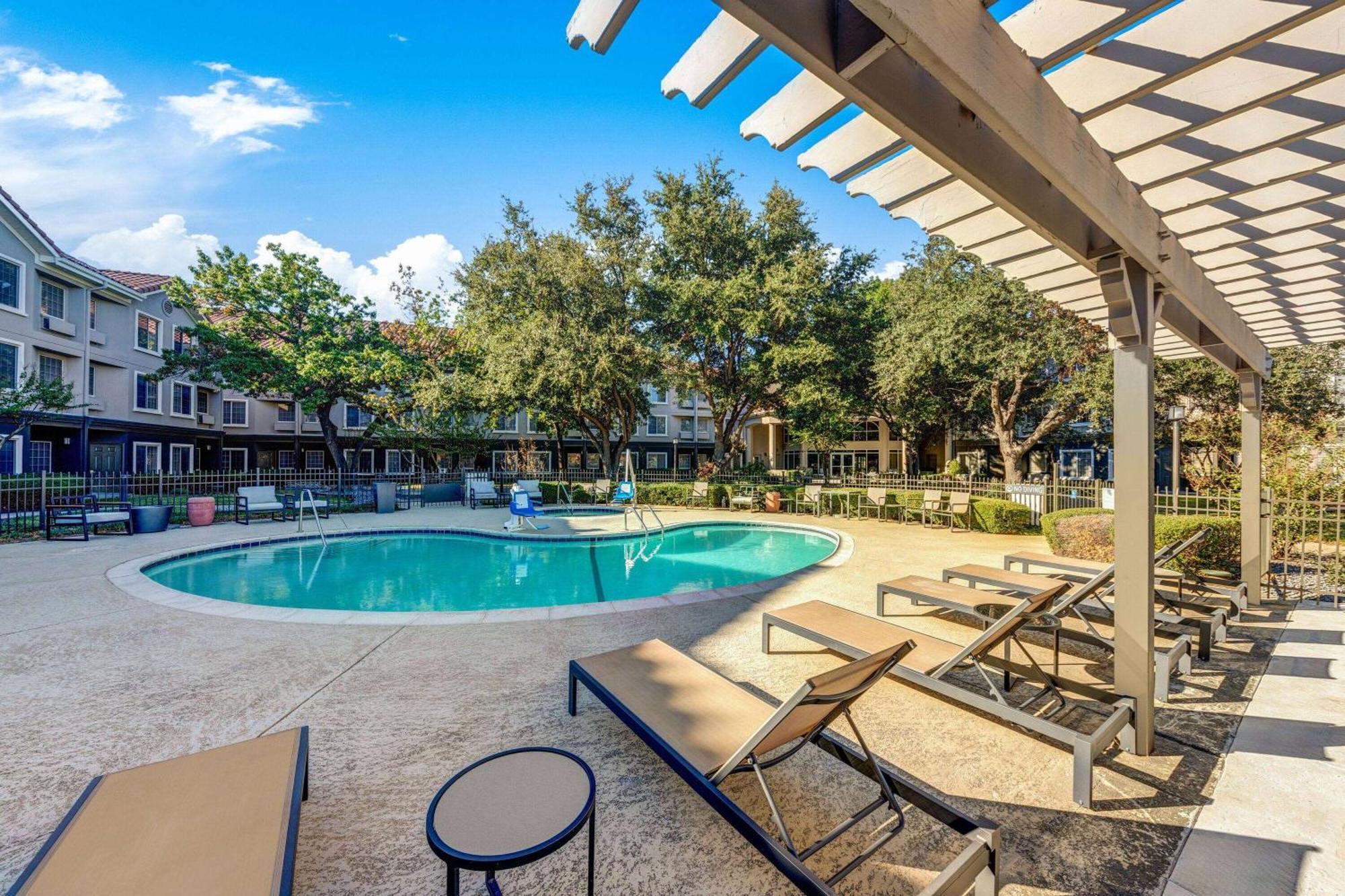 La Quinta By Wyndham Dallas Dfw Airport North Ирвинг Экстерьер фото
