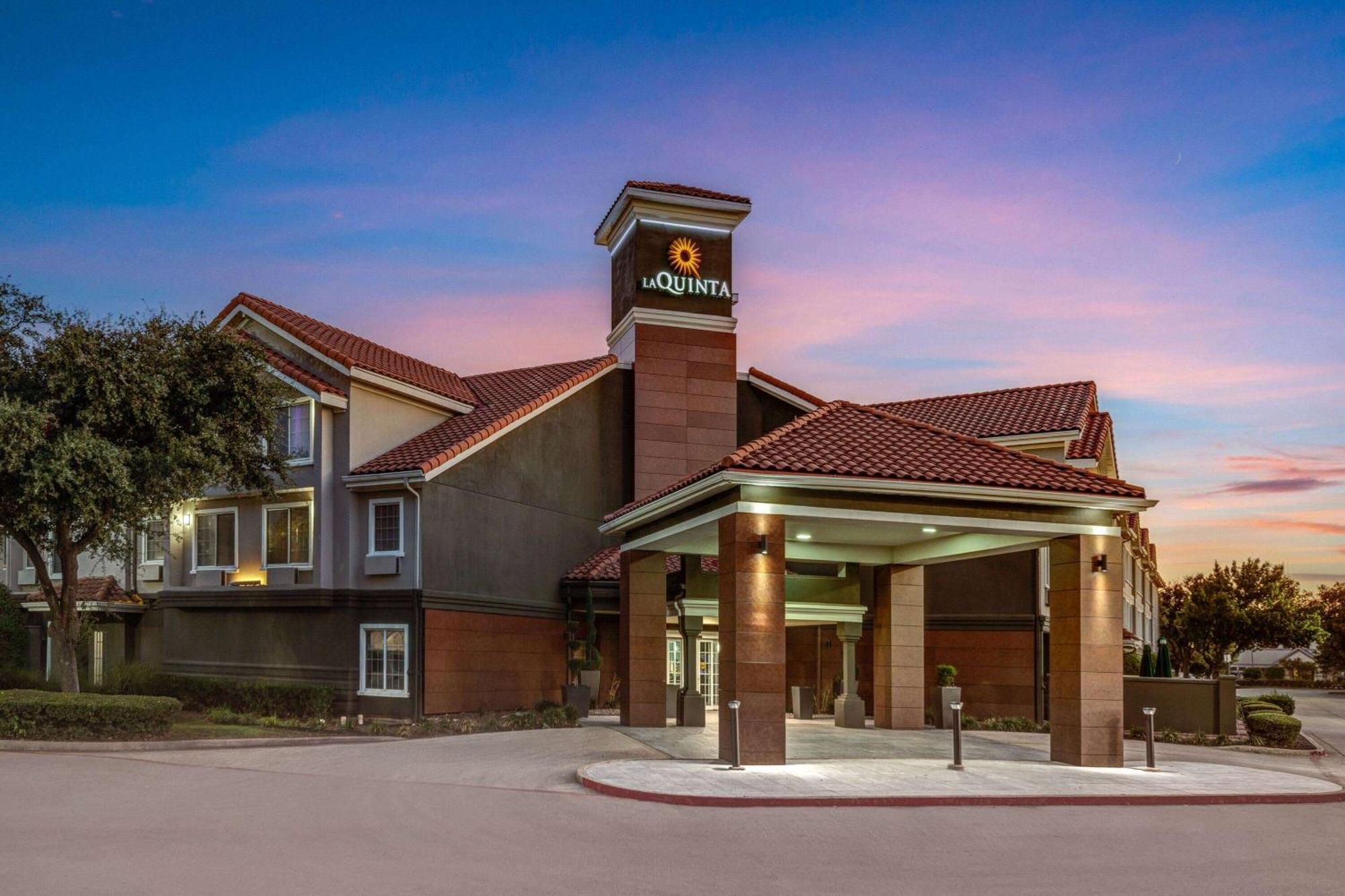 La Quinta By Wyndham Dallas Dfw Airport North Ирвинг Экстерьер фото